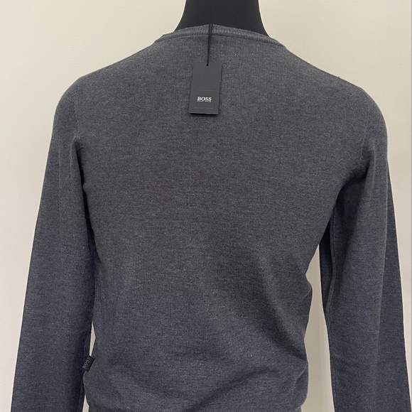 New Hugo Boss Crewneck Grayl Wool Sweater S size - Picture 3 of 7